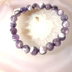 Chevron Dream Amethyst Bracelet - Stretches
